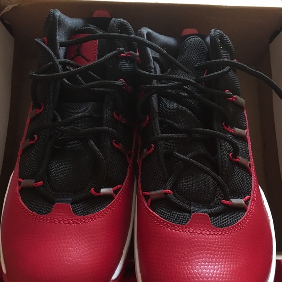 Jordan prime flight GS - Picture 2 of 4